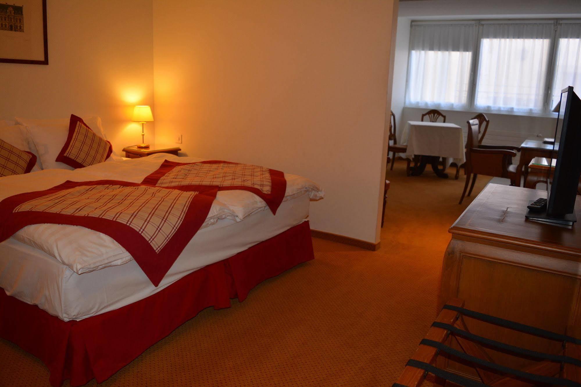 Hotel De La Couronne Morges Luaran gambar
